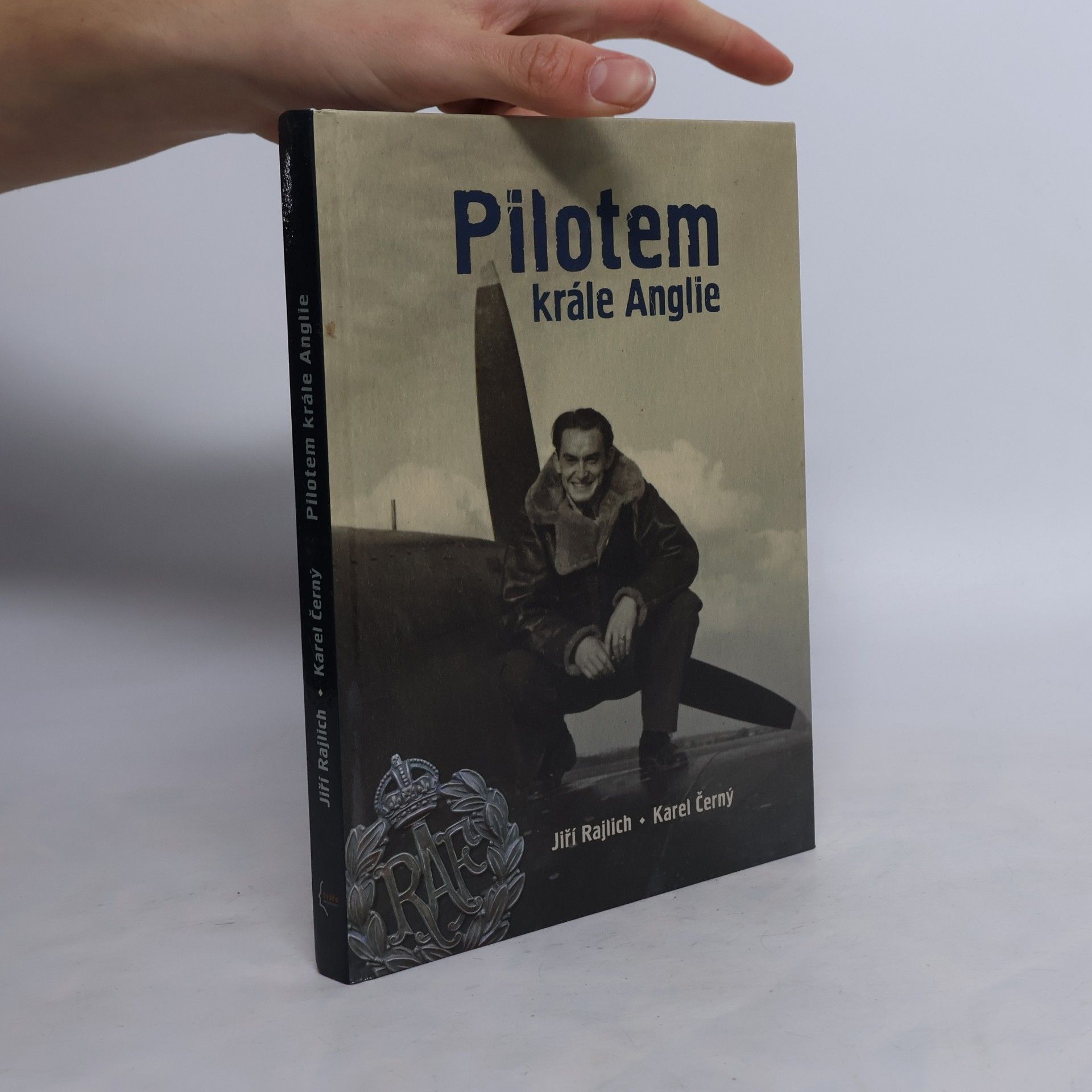 Pilotem krále Anglie