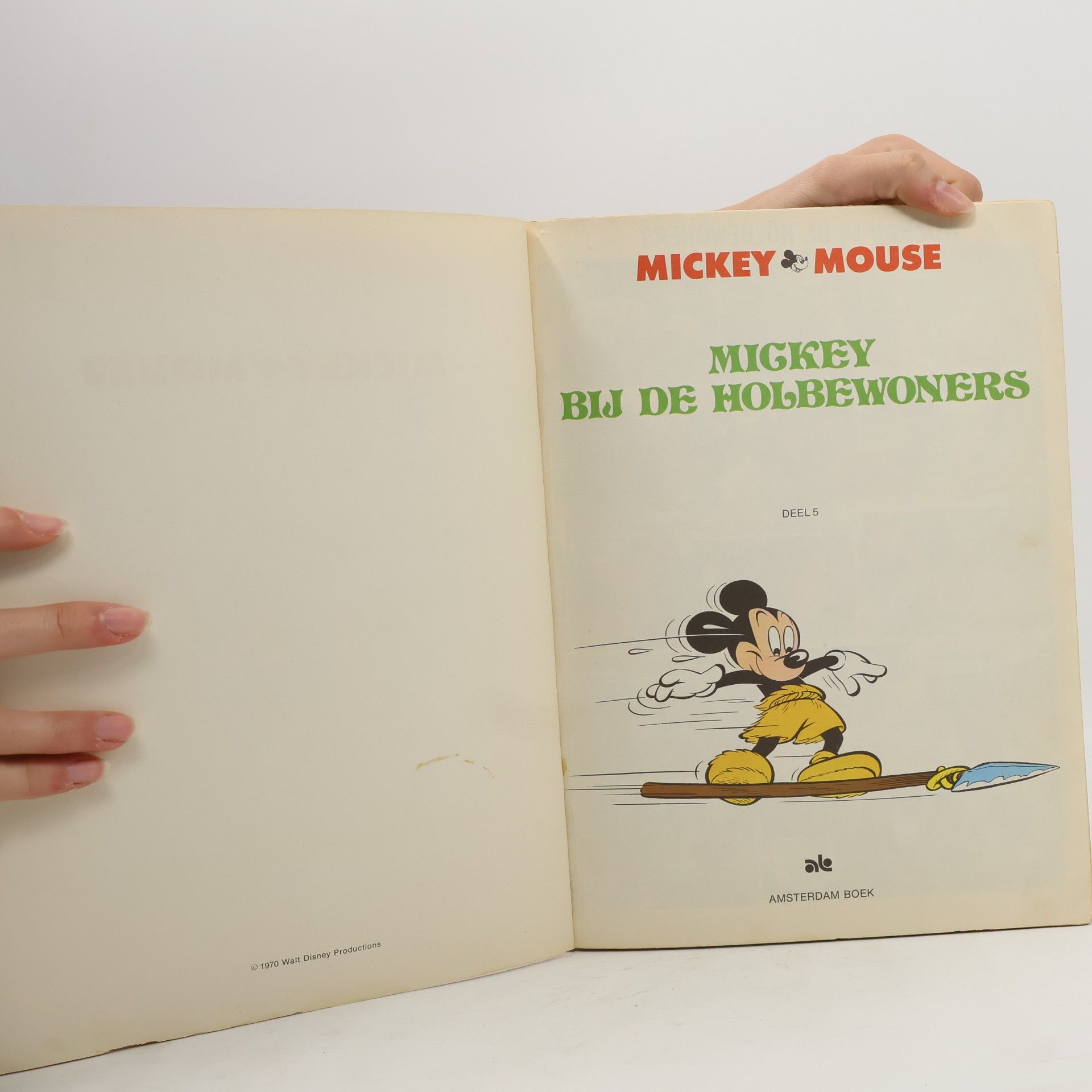 Various authors Mickey bij de holbewoners 5