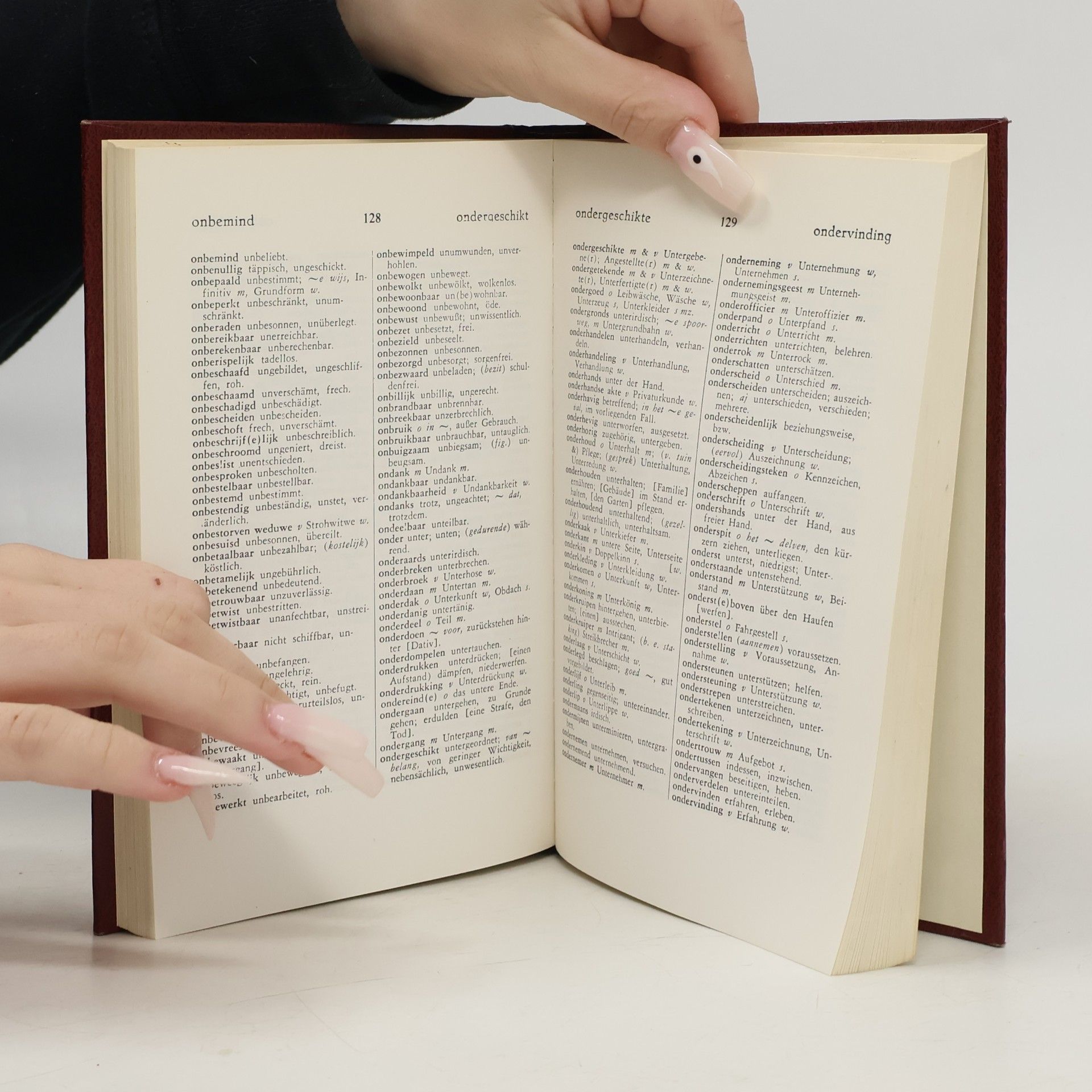 Various authors Kleine Winkler Prins Woordenboek Duits. Deel II. Nederlands-Duits