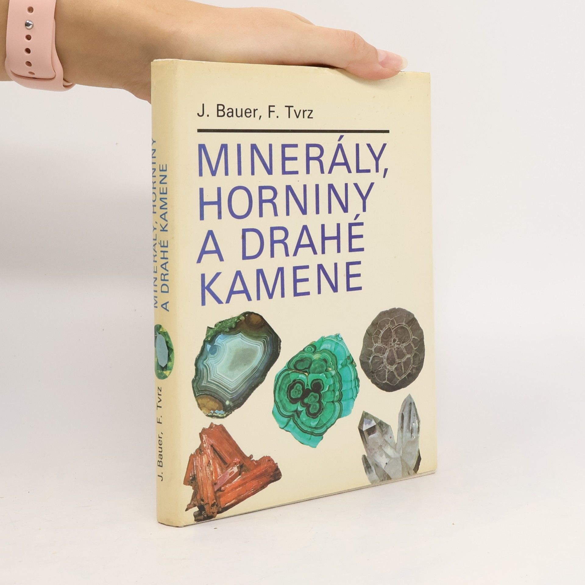 Minerály, horniny a drahé kamene