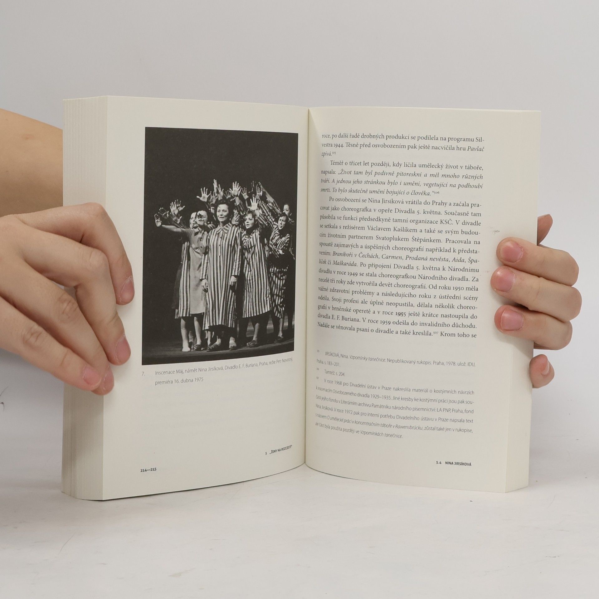 Blanka Jedličková Ženy na rozcestí: divadlo a ženy okolo něj 1939–1945