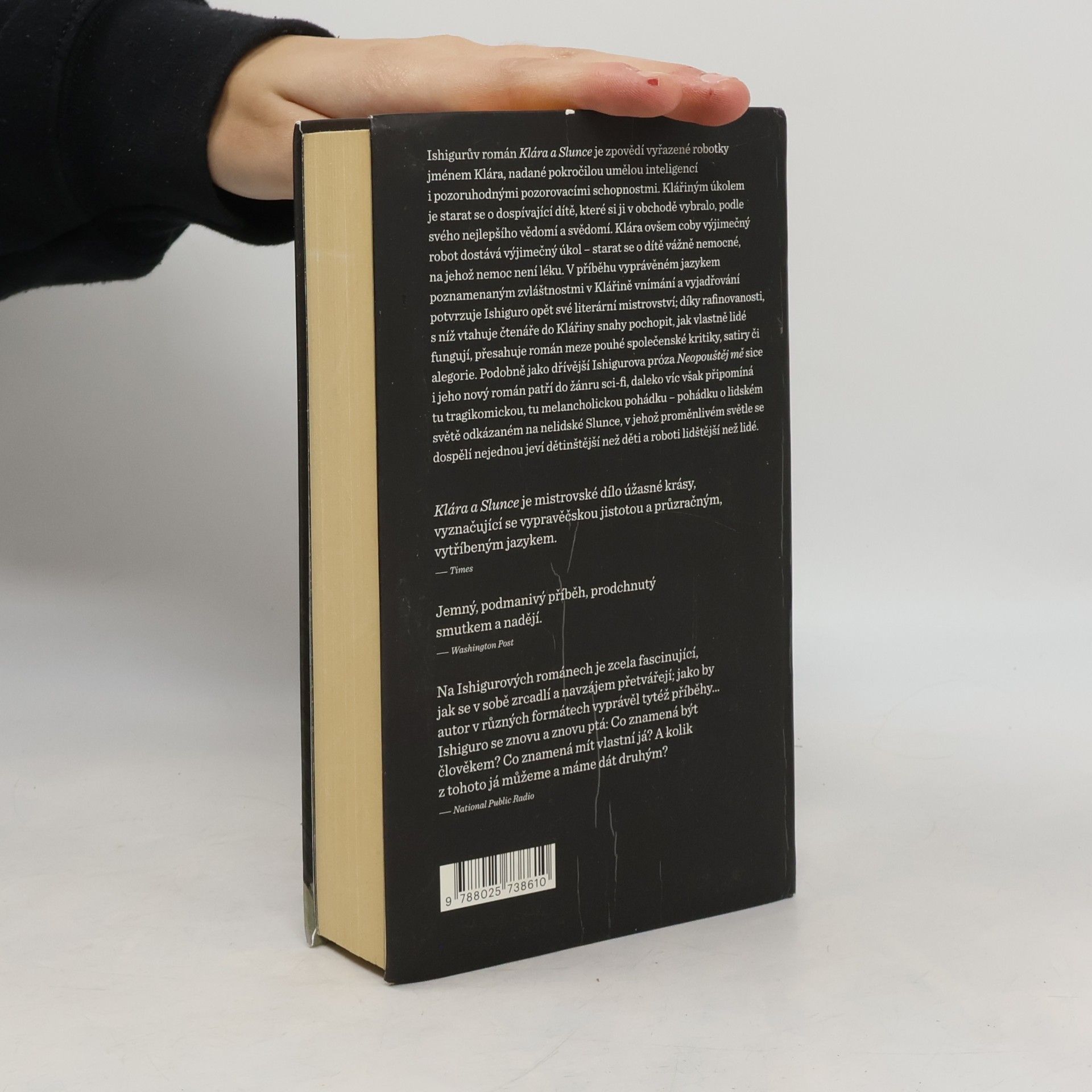 Kazuo Ishiguro Klára a Slunce