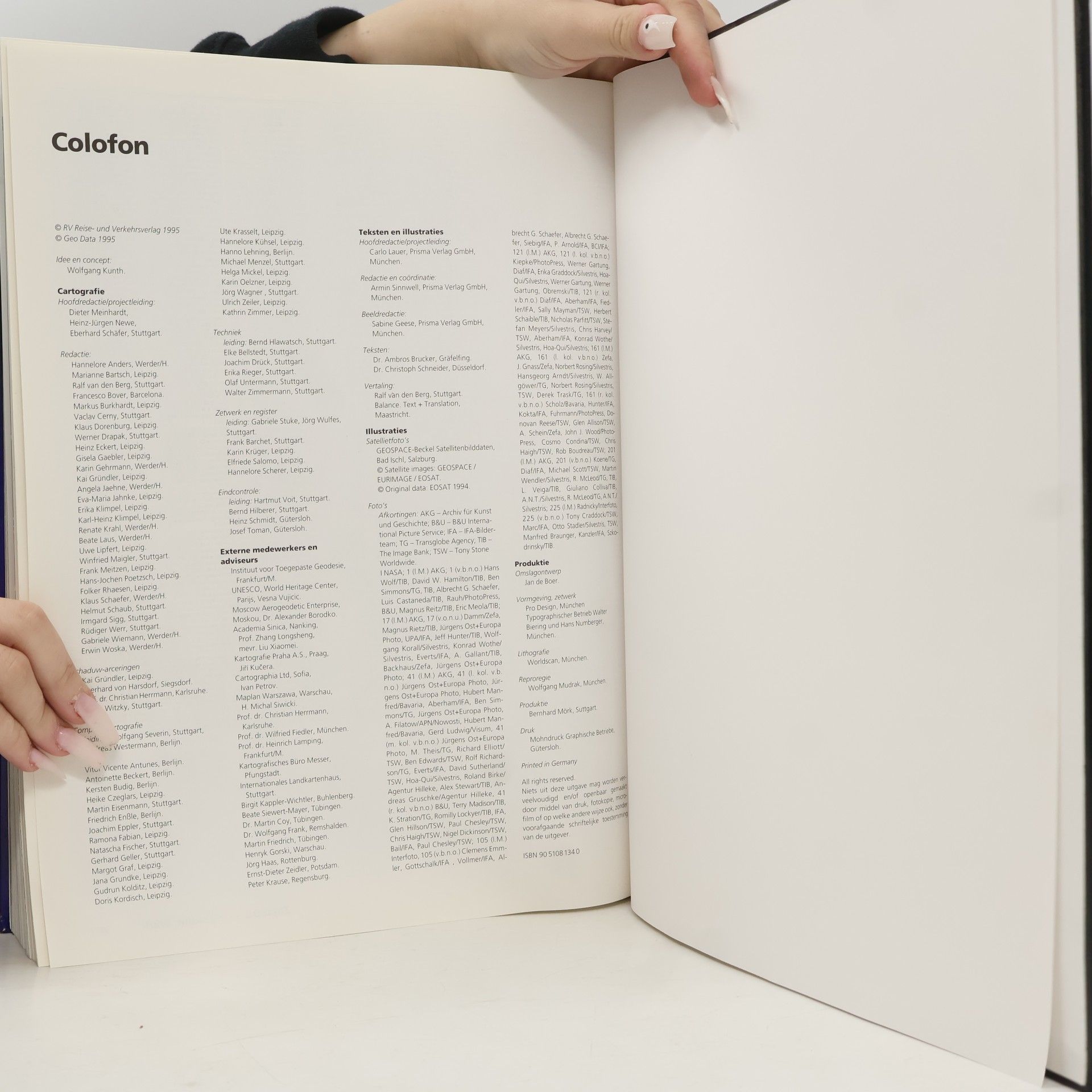 Auteurscollectief Wereldatlas 2000