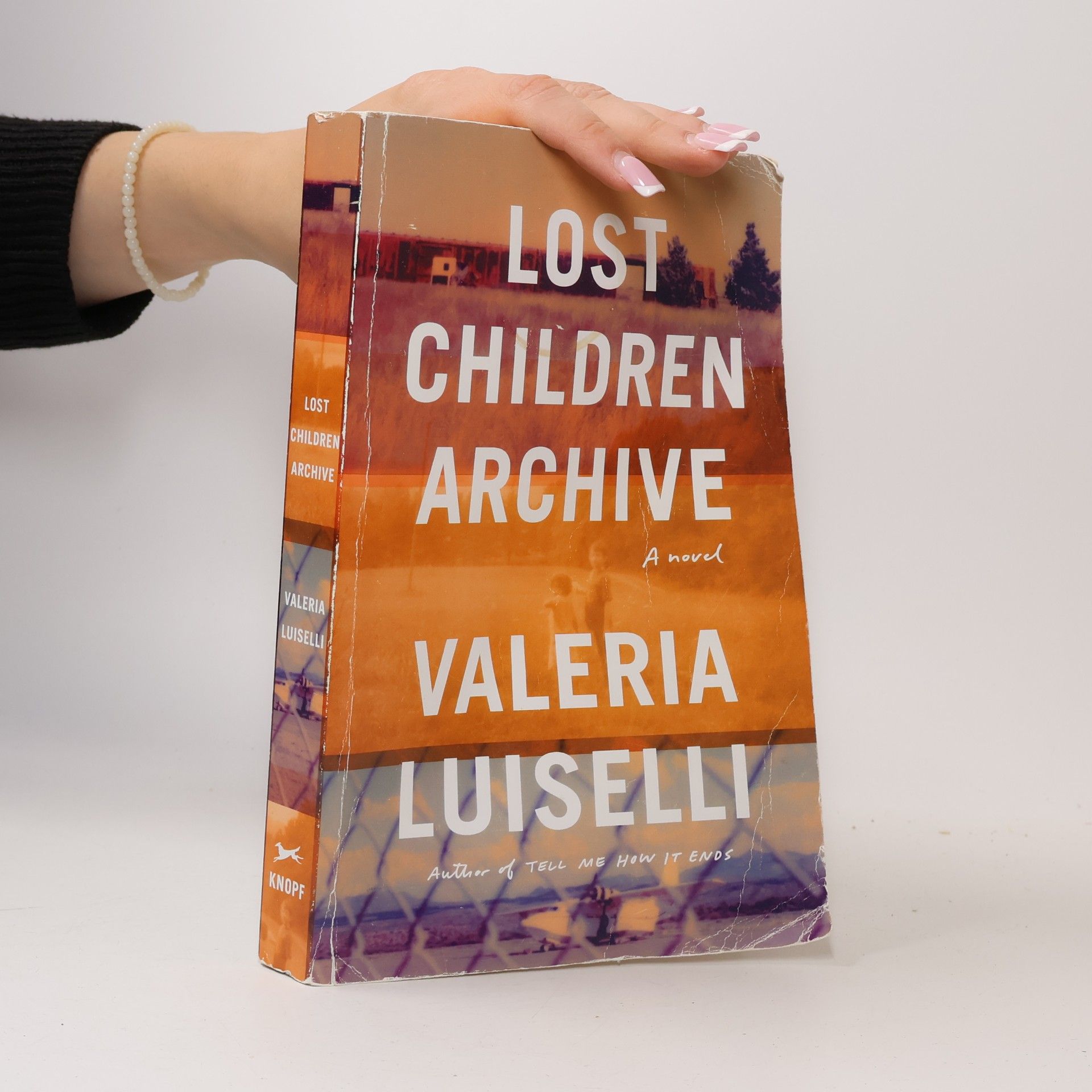 Luiselli Valeria Lost Children Archive