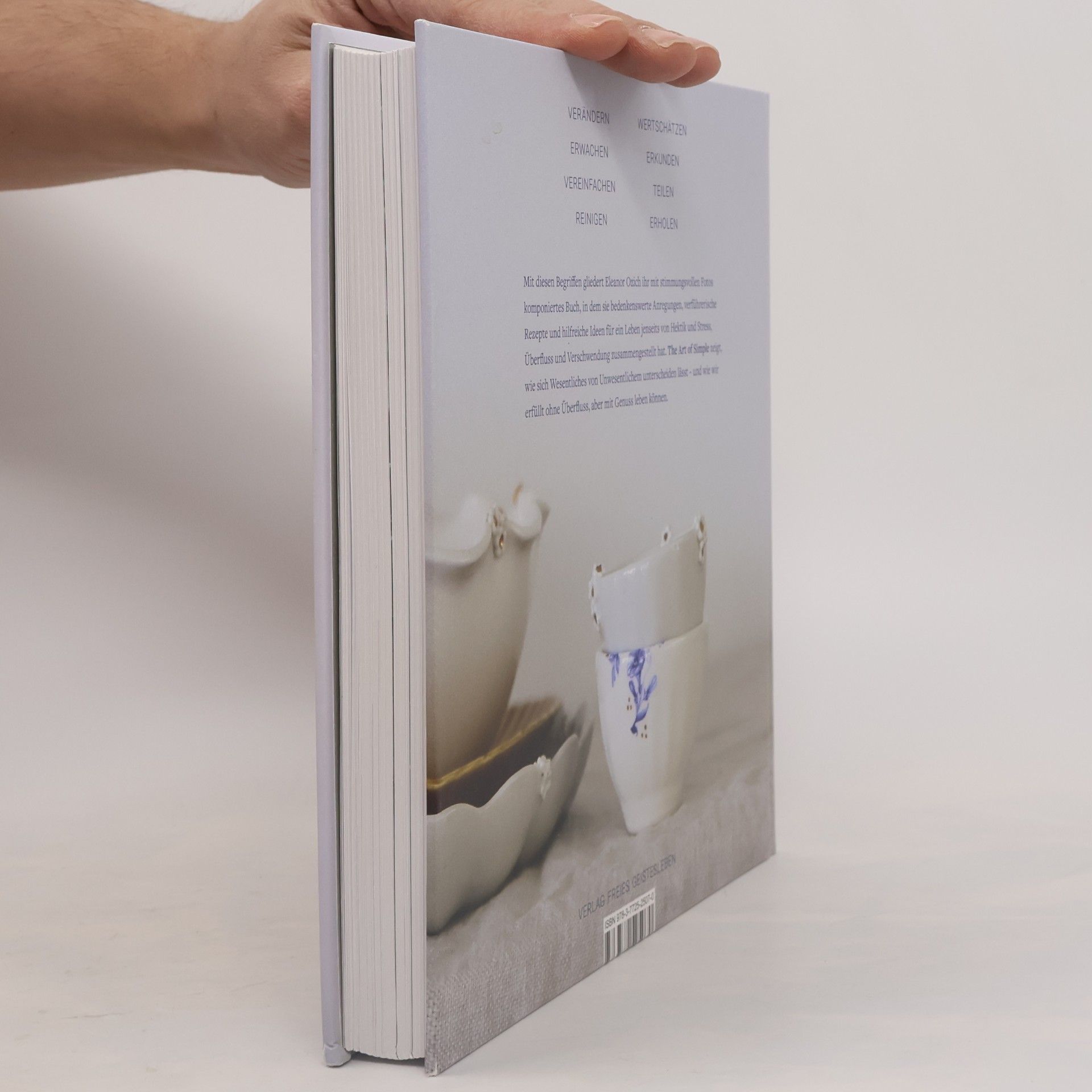 Eleanor Ozich The art of simple
