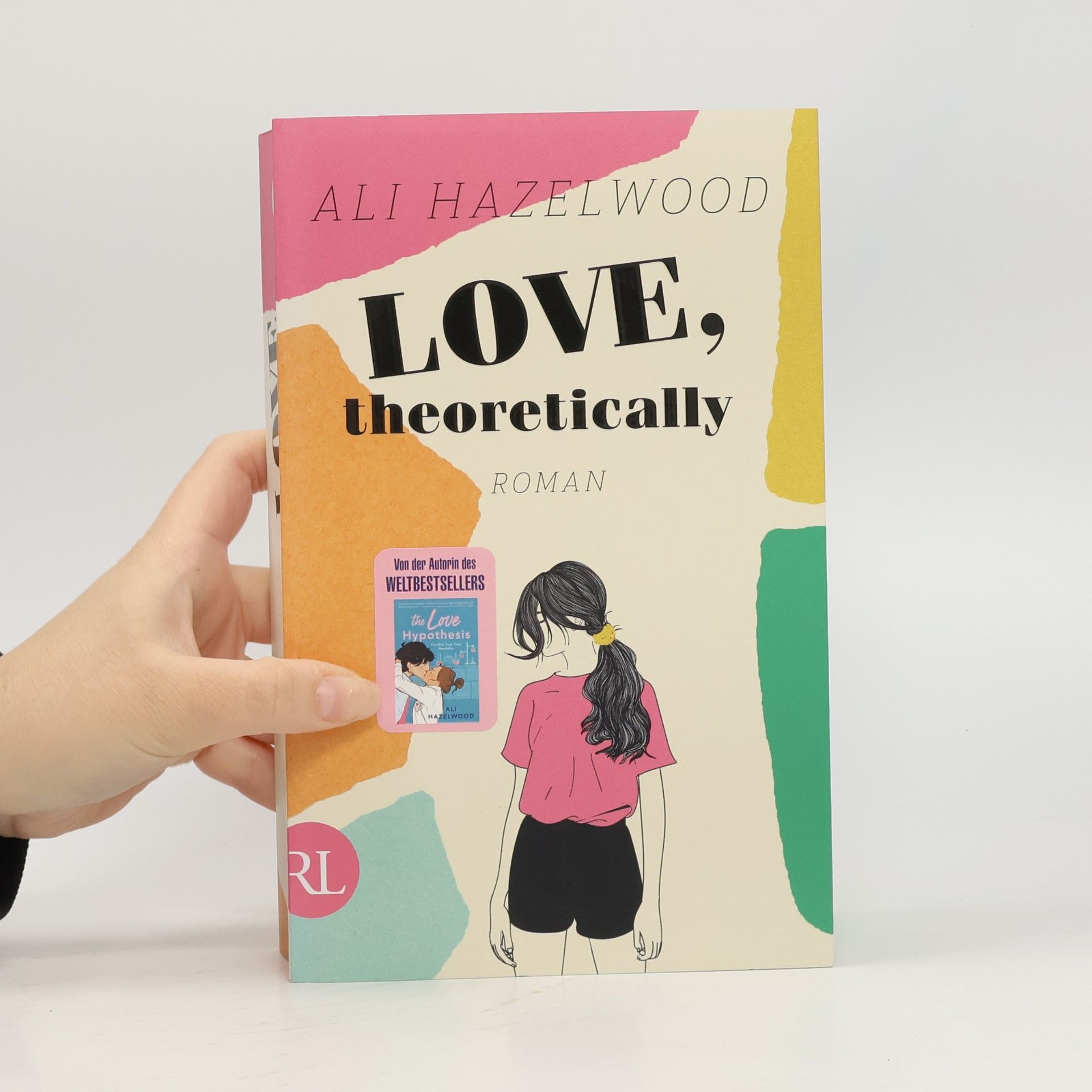 Ali Hazelwood Love, theoretically