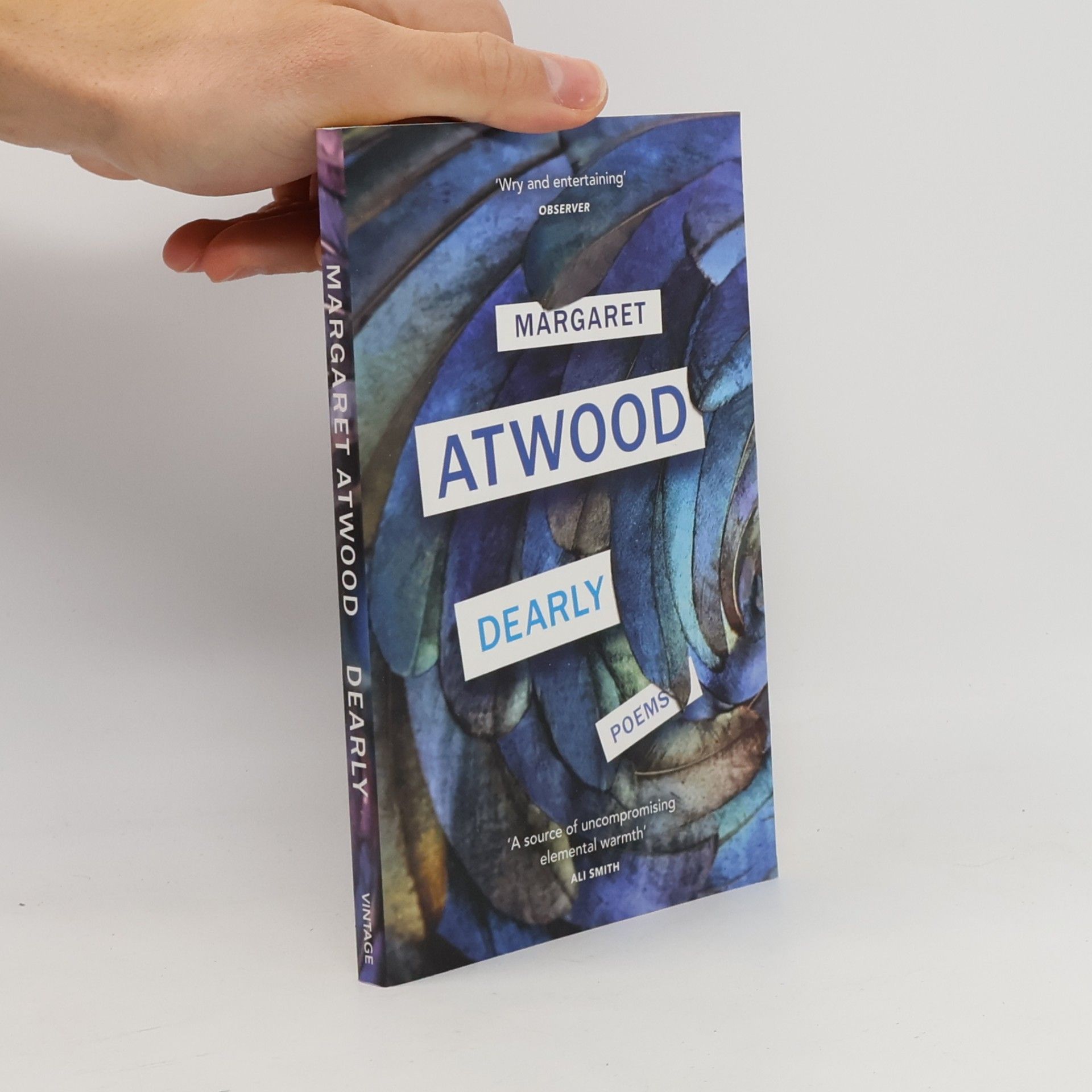 Margaret Atwood Dearly : poems