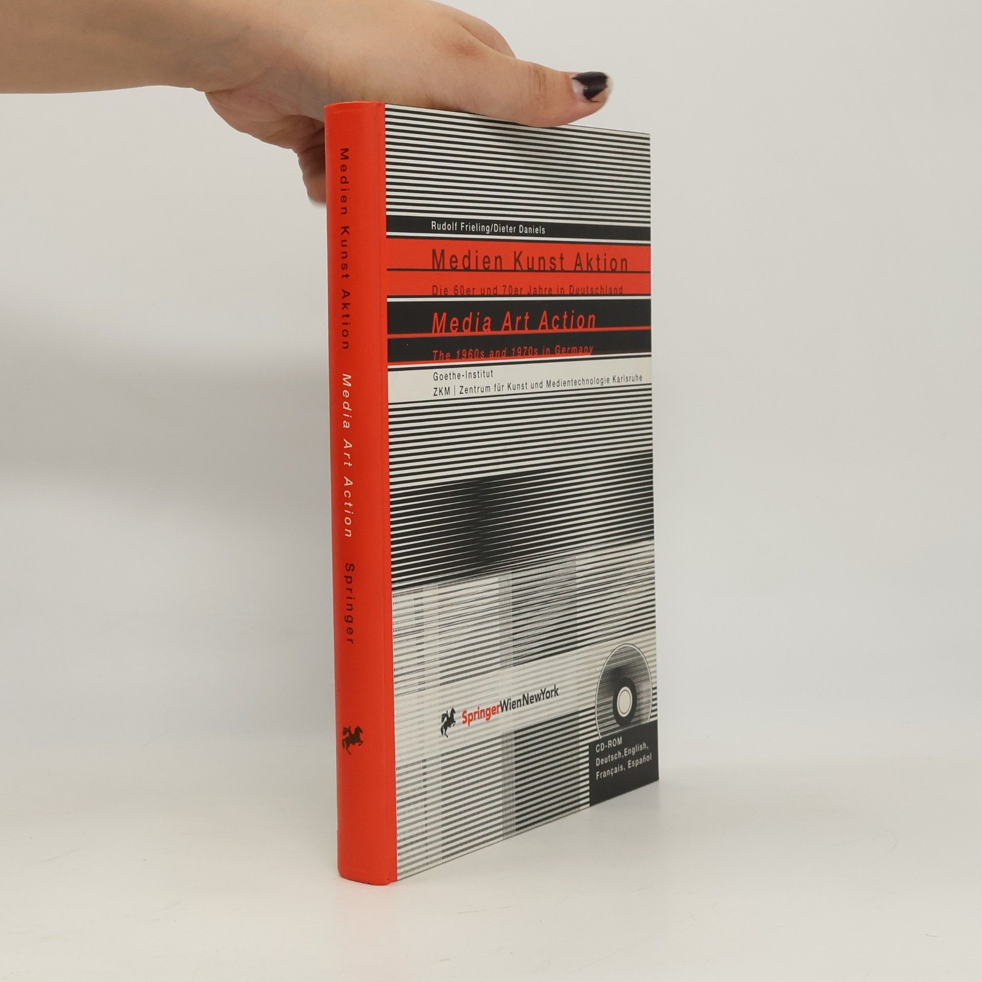 Medien Kunst Aktion / Media Art Action