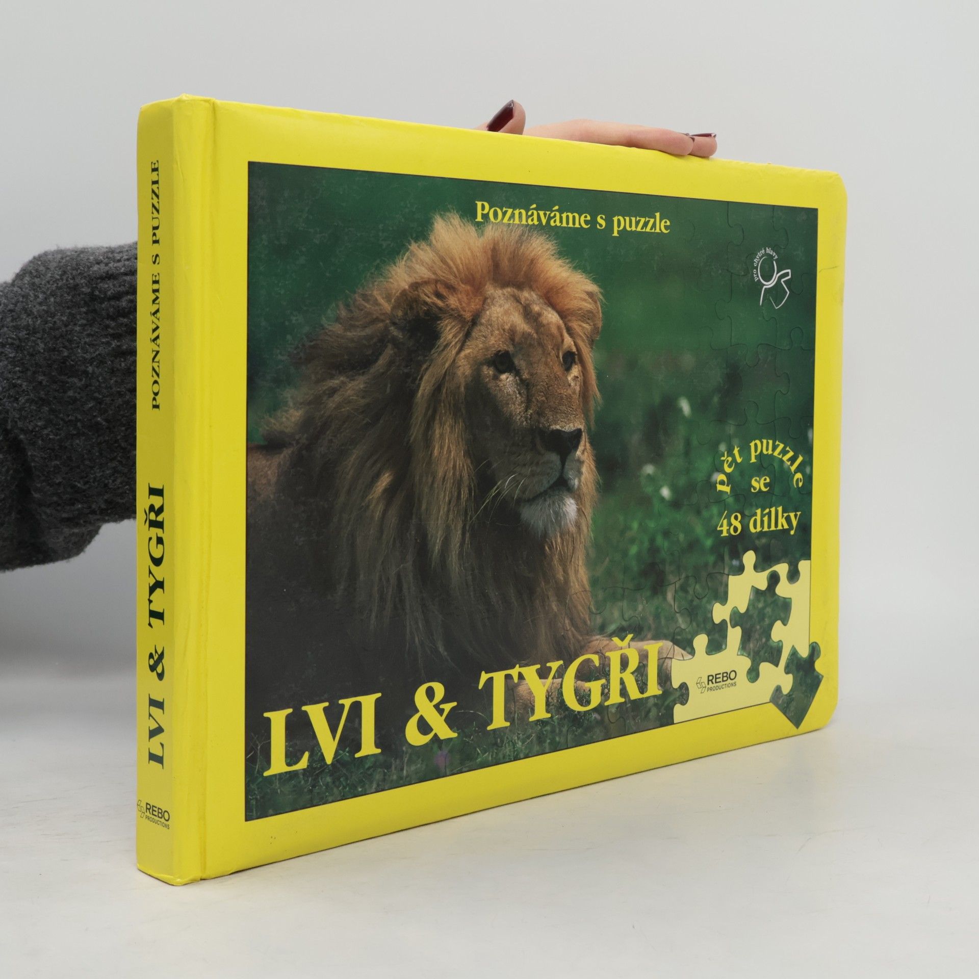 Lvi & tygři : pět puzzle se 48 dílky