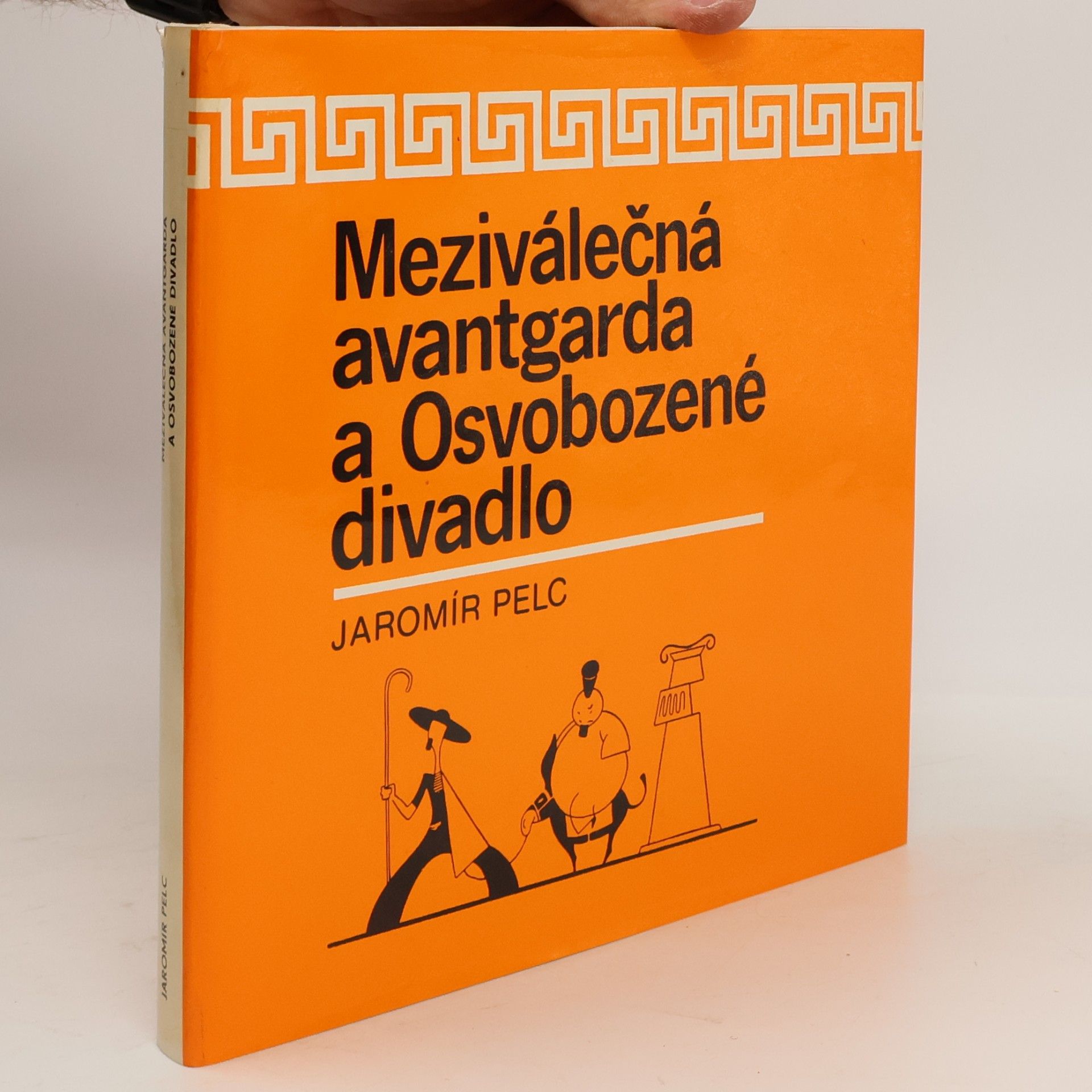 Meziválečná avantgarda a Osvobozené divadlo