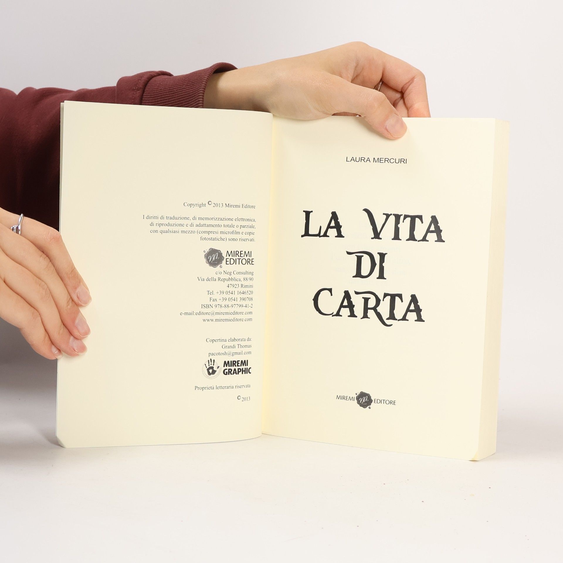 Laura Mercuri La Vita di Carta