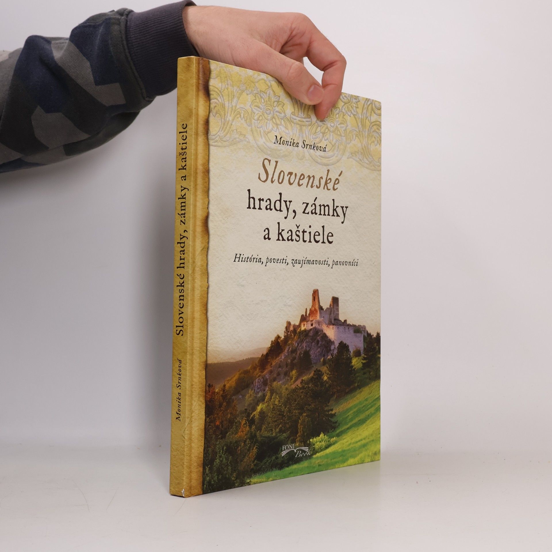 Slovenské hrady, zámky a kaštiele