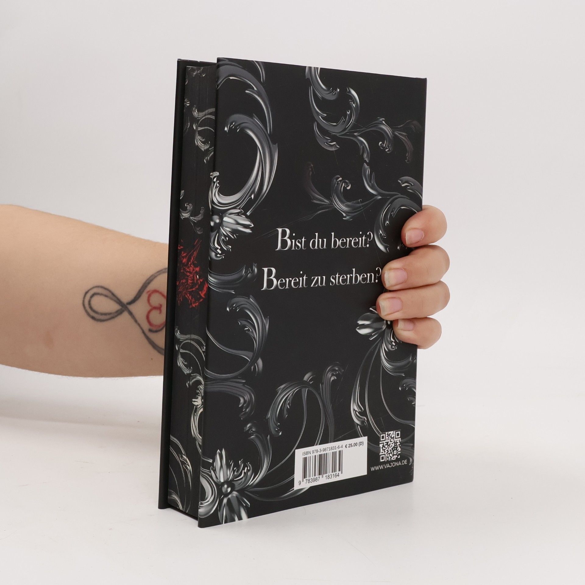 Katja Rostowski Trapped In Blood And Bones