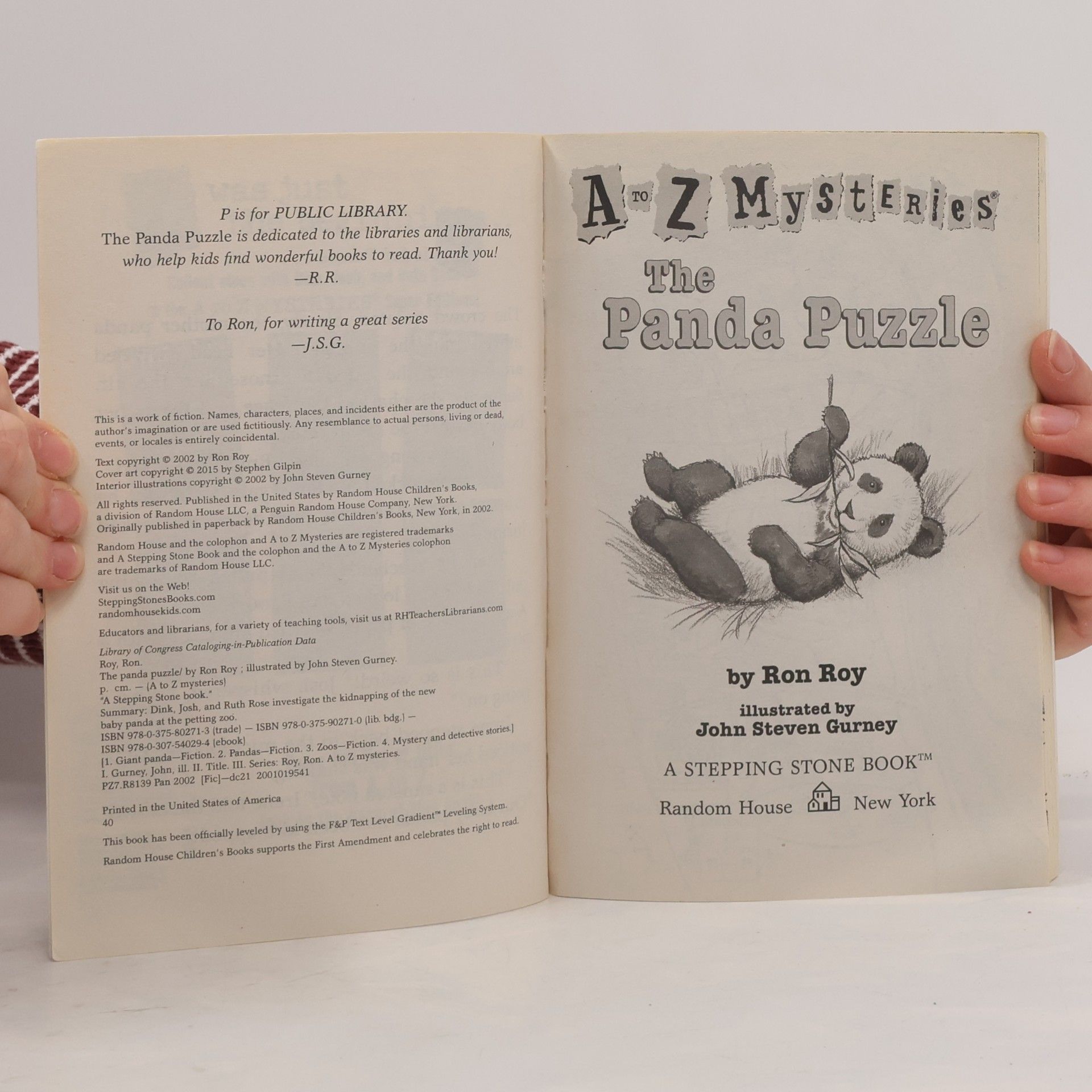 Ron Roy A to Z Mysteries: The Panda Puzzle
