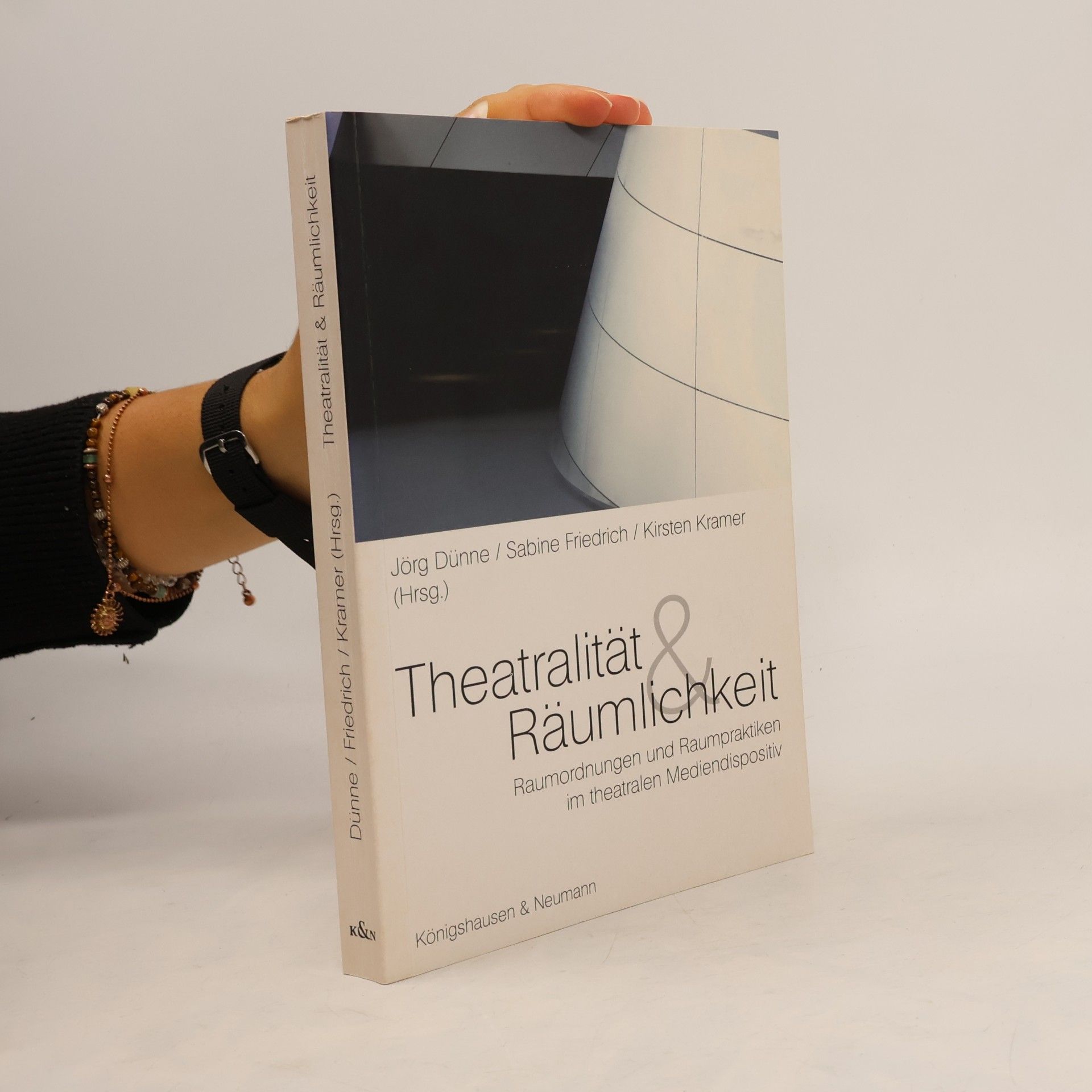 Theatralität und Räumlichkeit