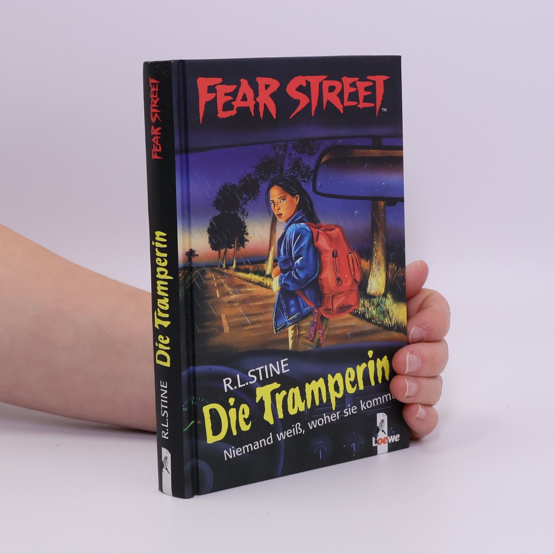 R. L. Stine Fear Street. Die Tramperin. Niemand weiß, woher sie kommt.