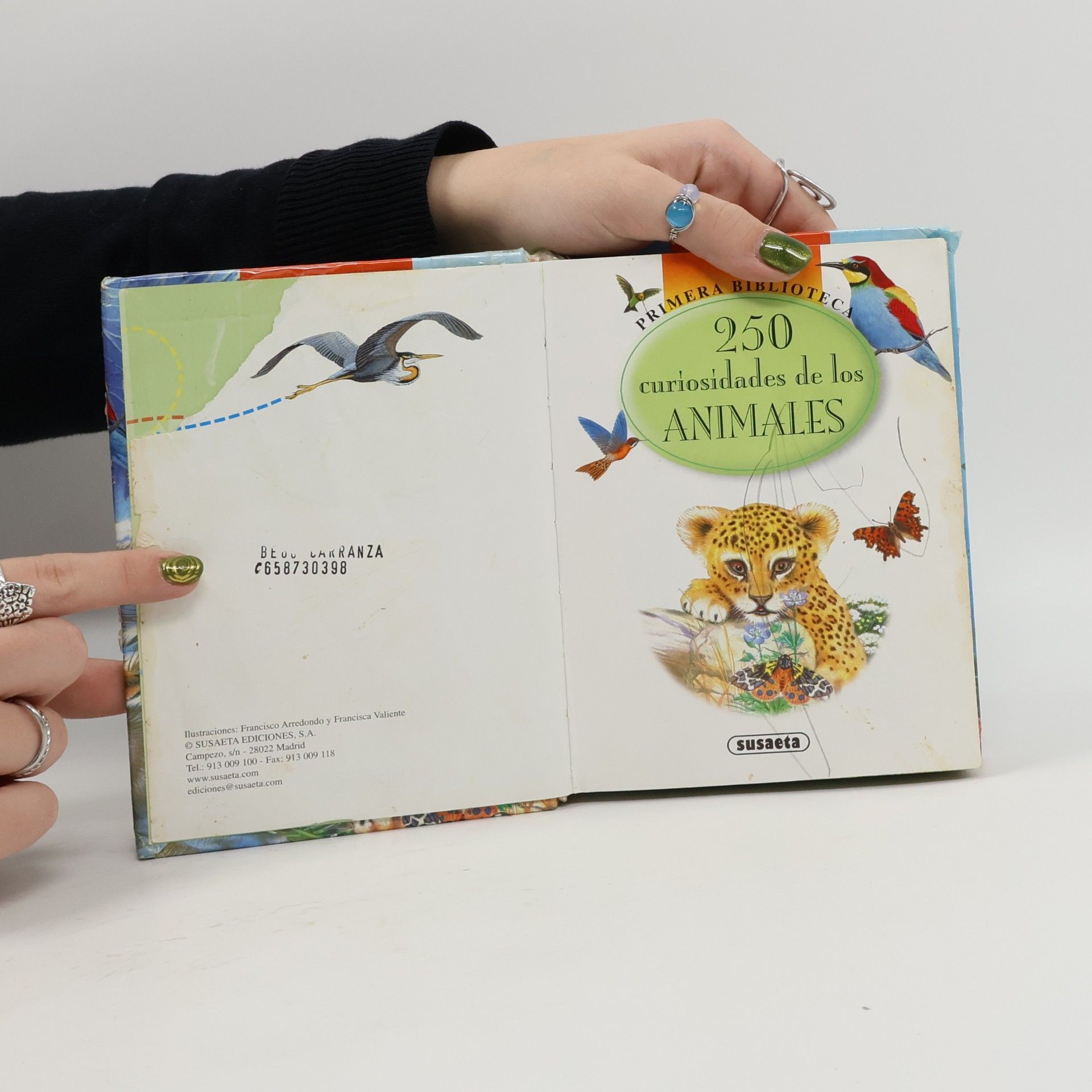 Francisca Valiente Primera biblioteca: 250 curiosidades de los animales