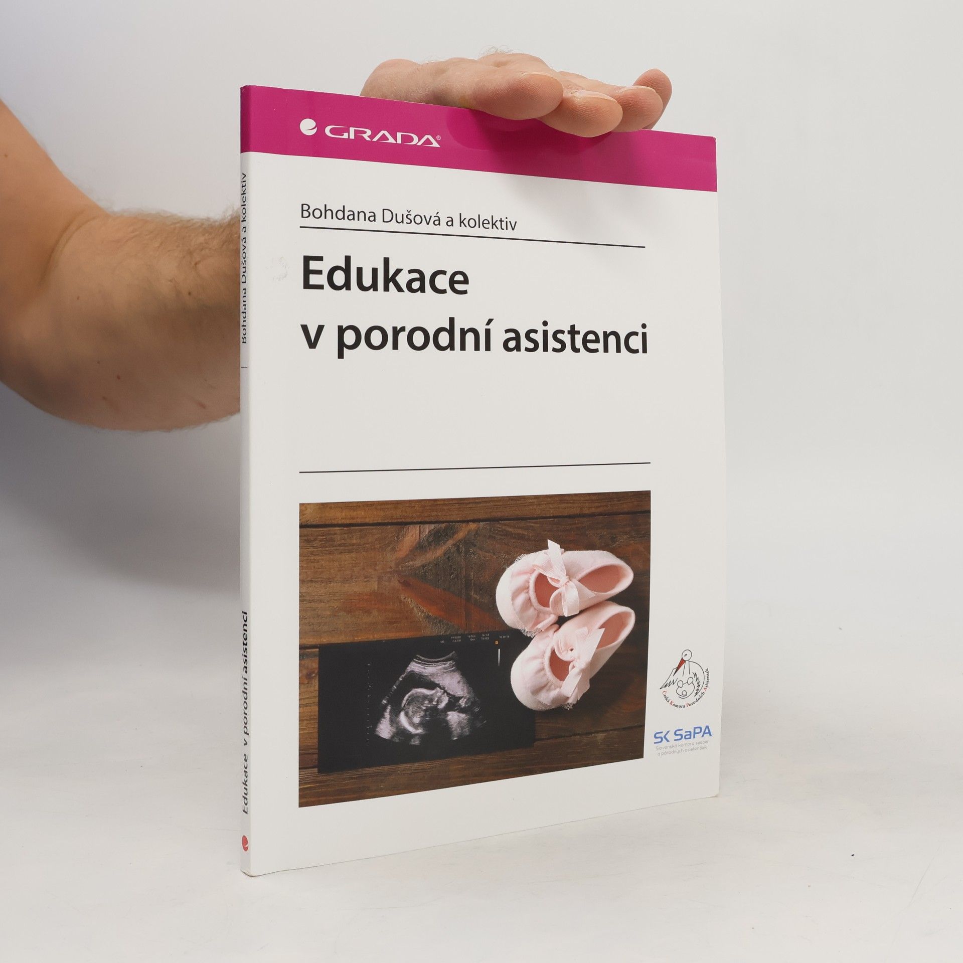 Edukace v porodní asistenci