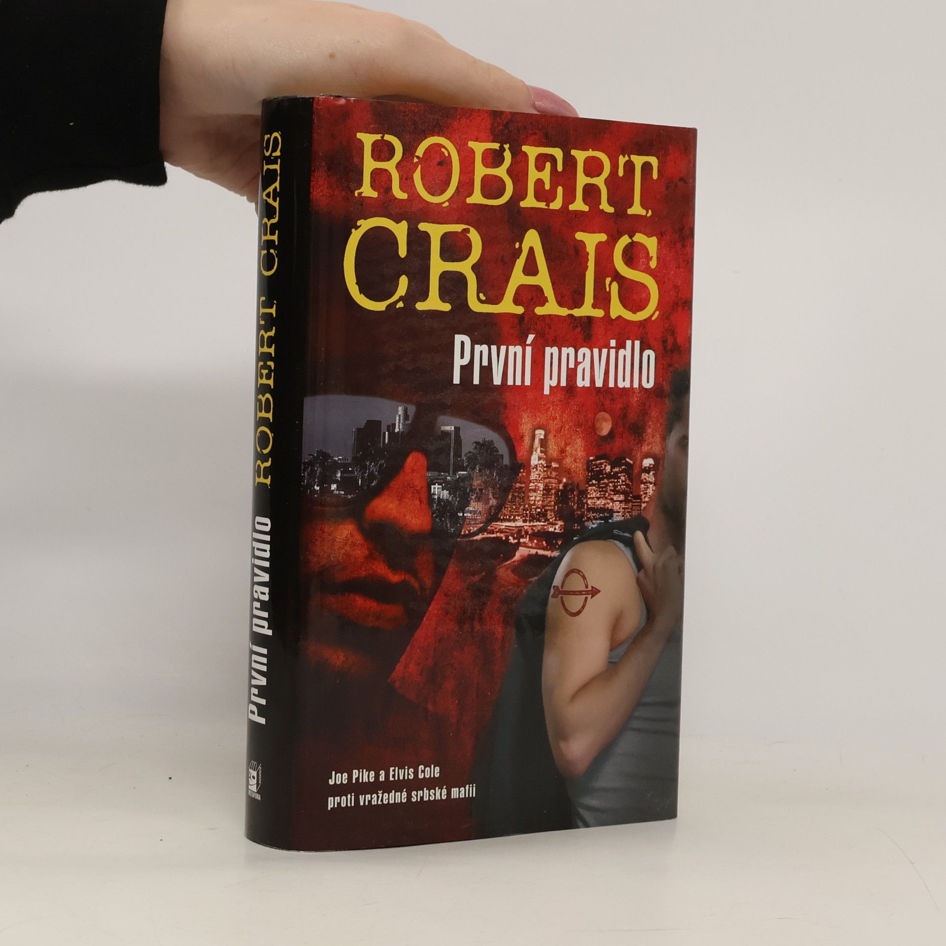 Robert Crais První pravidlo