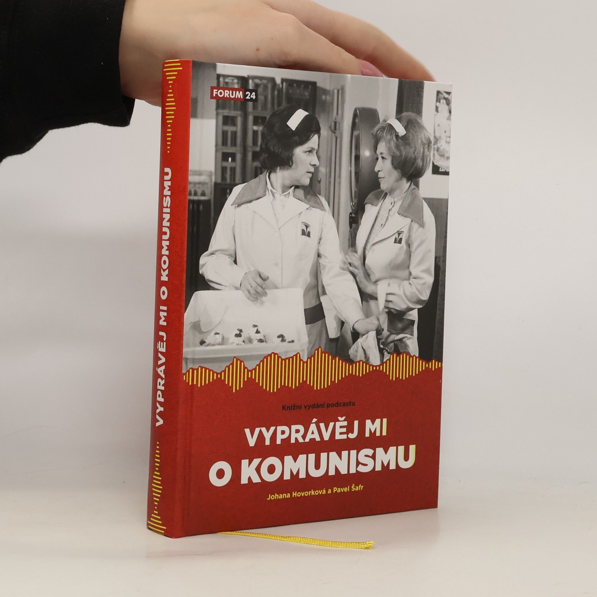 Vyprávěj mi o komunismu