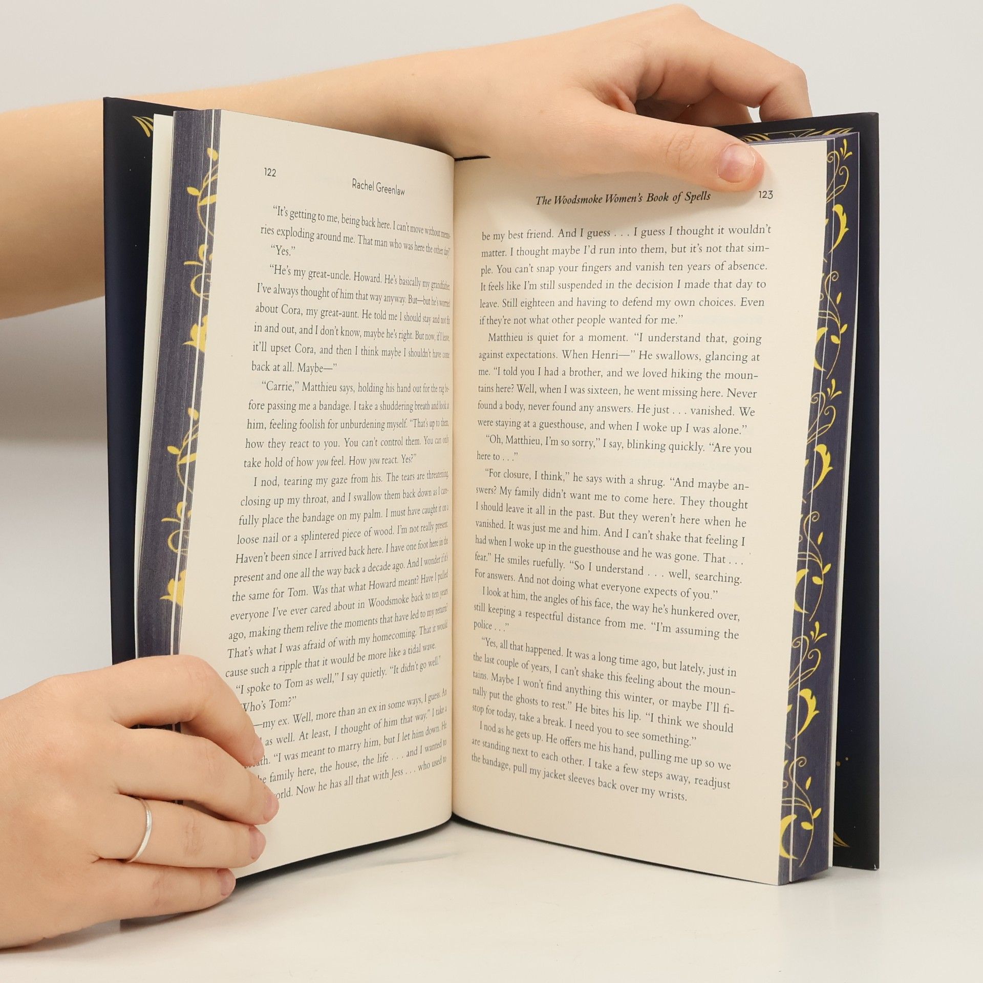 Rachel Greenlaw The Woodsmoke Women's Book of Spells