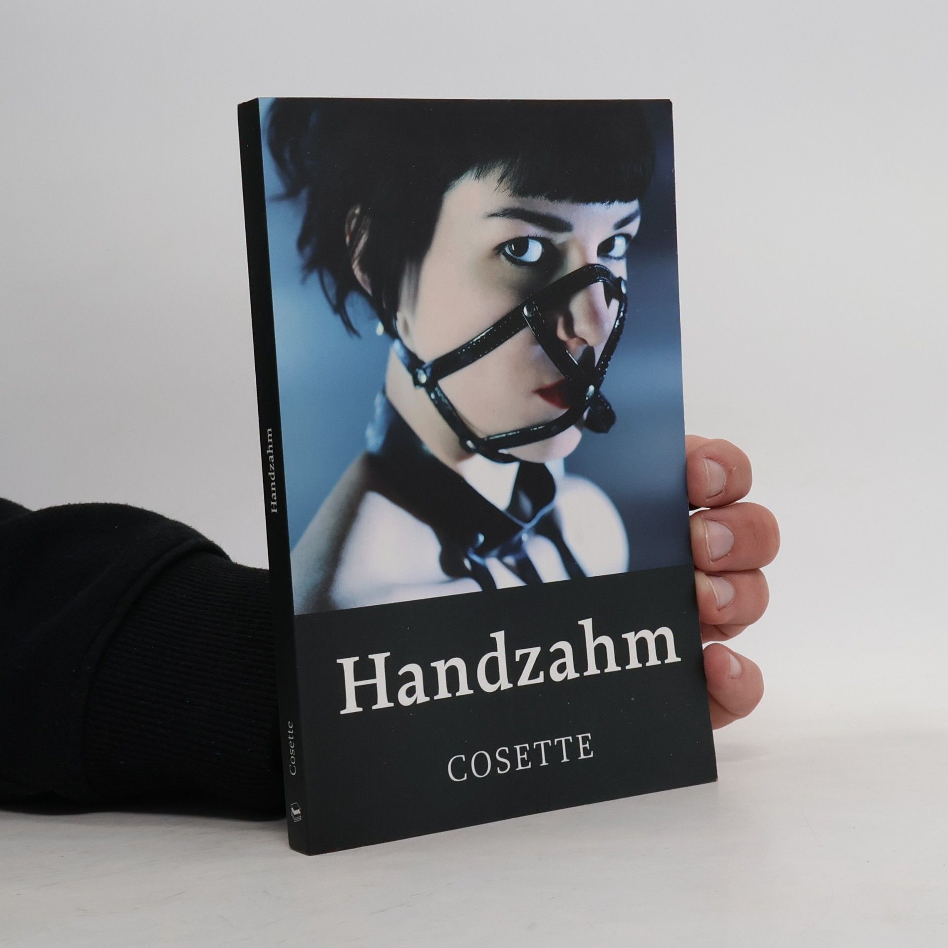 Cosette Handzahm