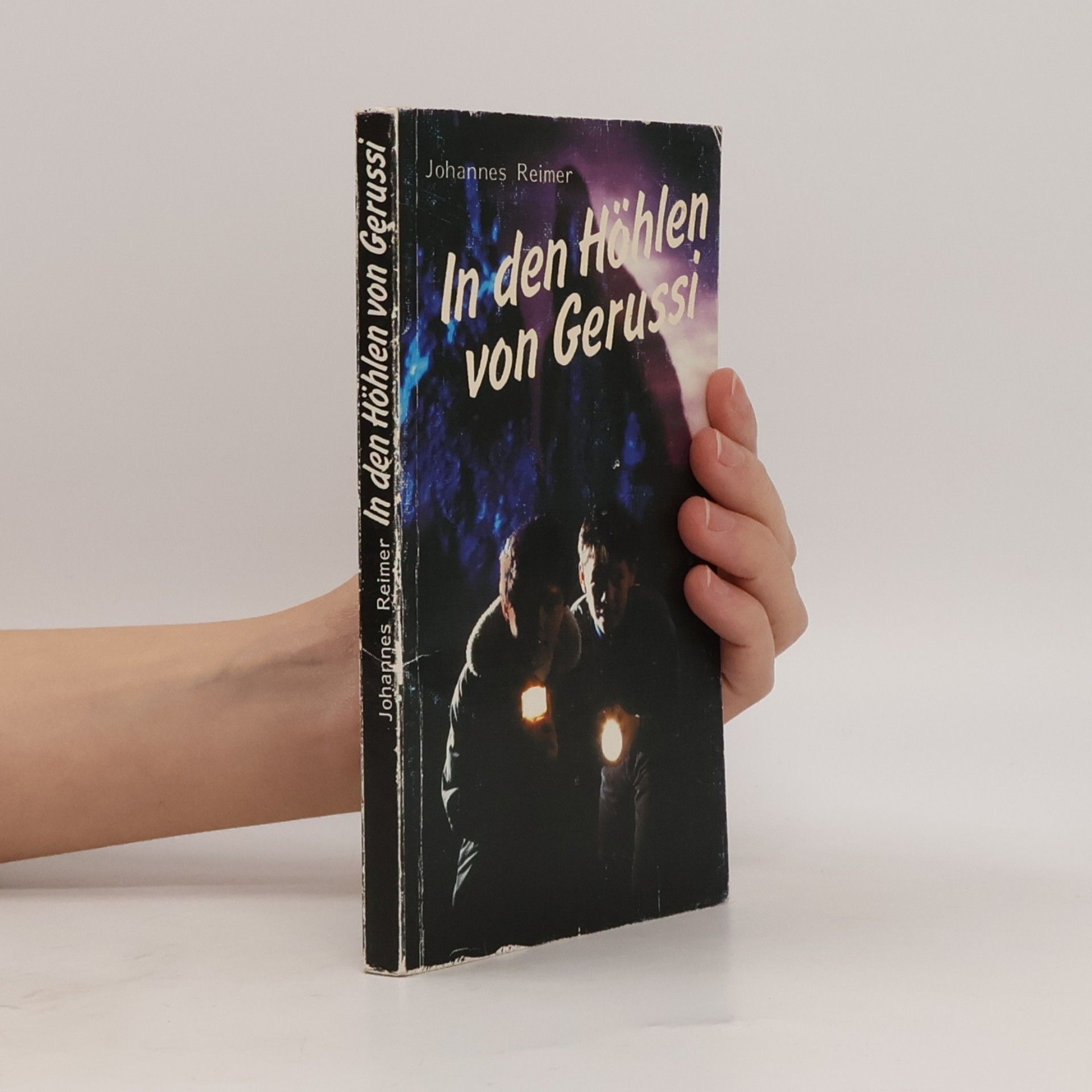 In den Höhlen von Gerussi