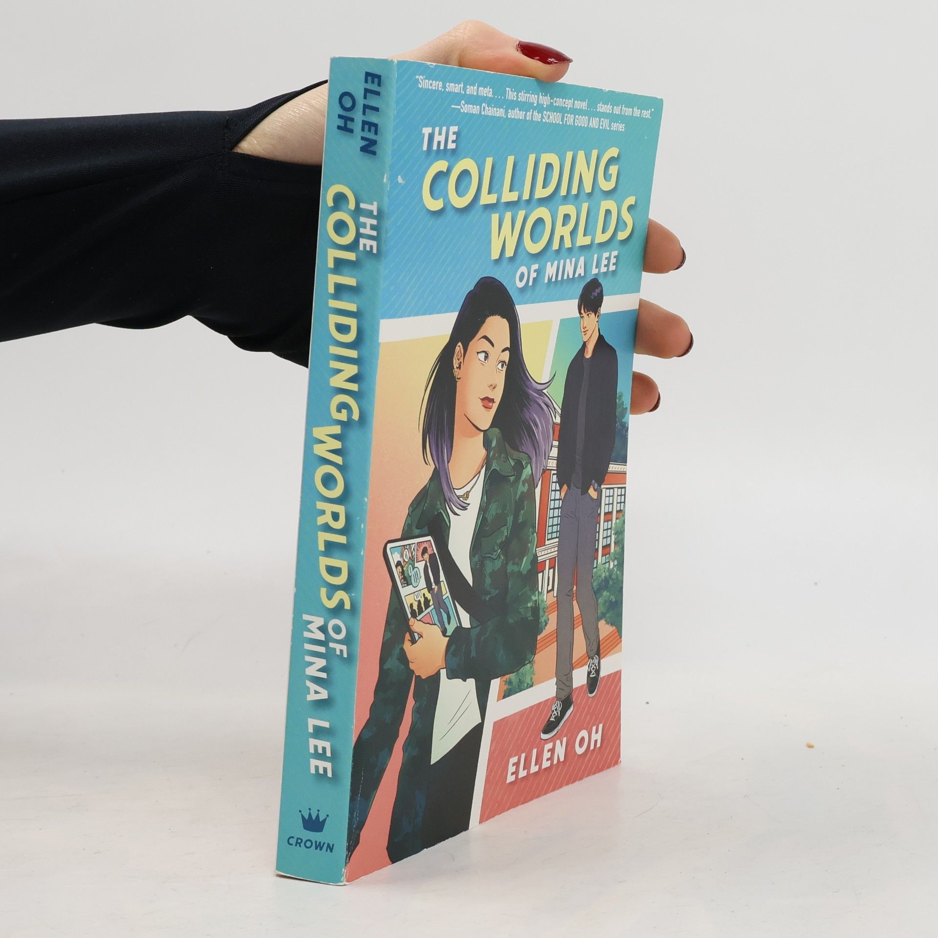 The Colliding Worlds of Mina Lee