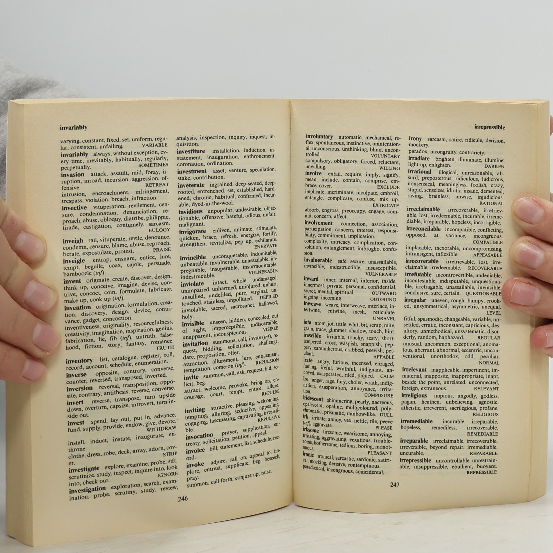 Rosalind Fergusson Pocket Thesaurus