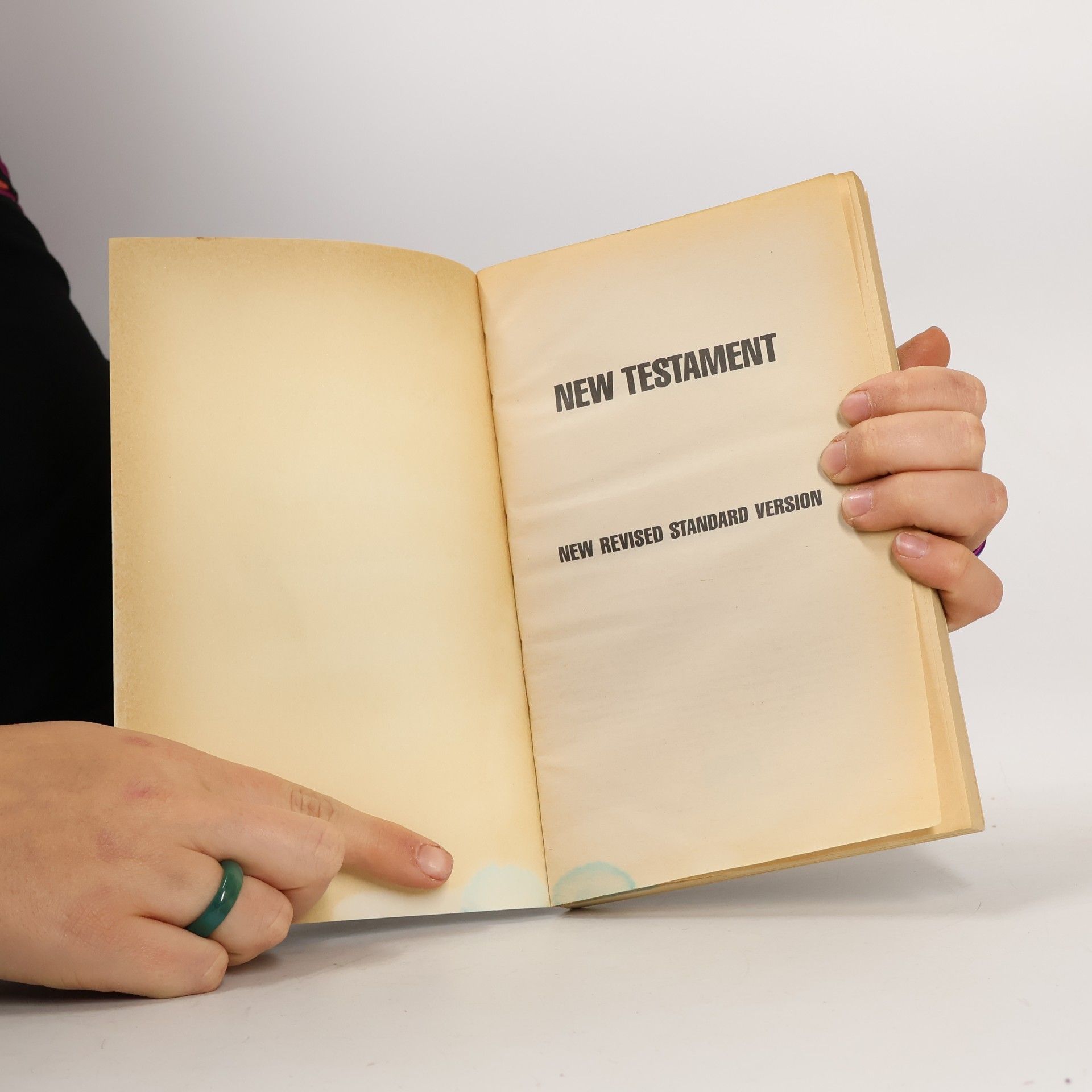 Anonymous New Testament KJV