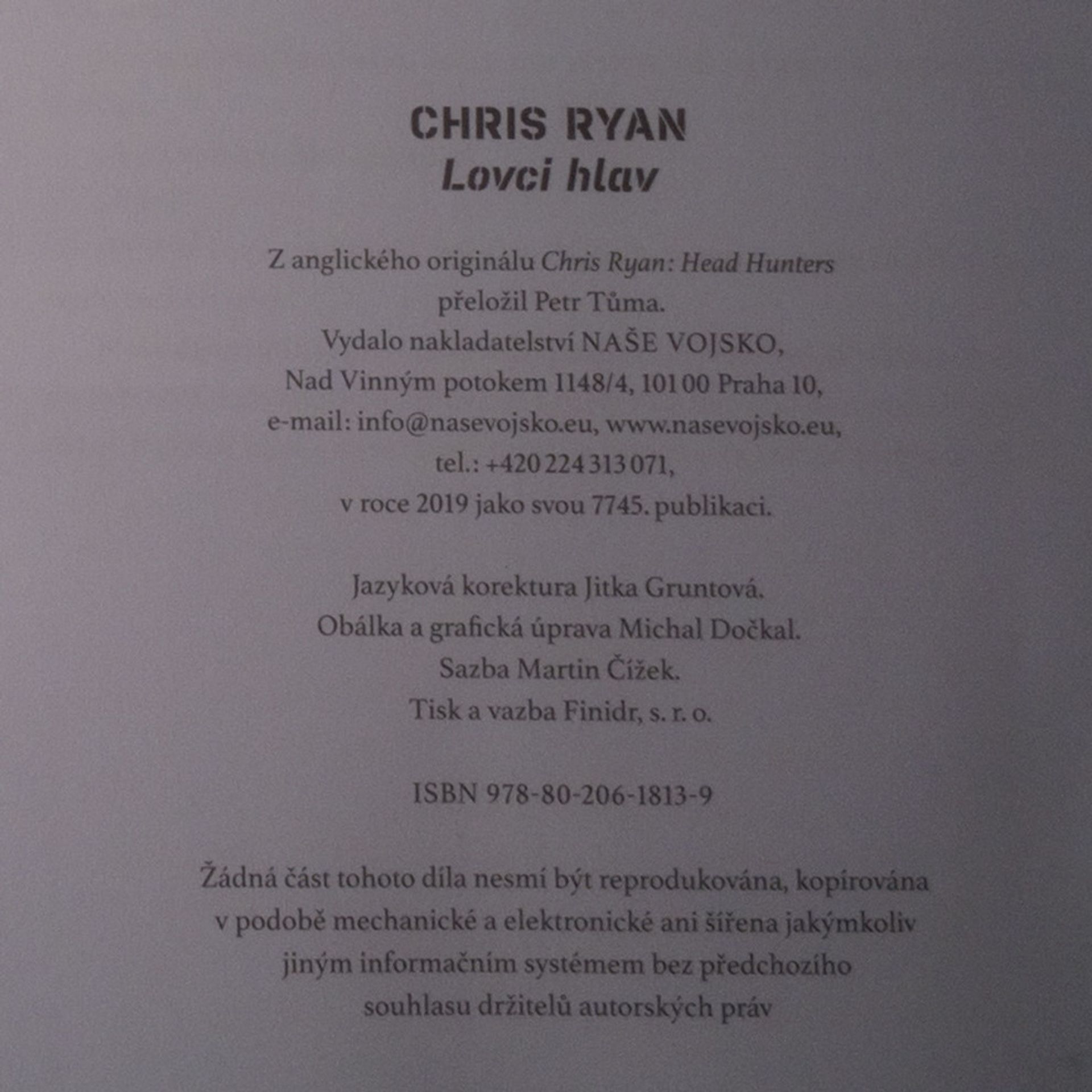 Chris Ryan Lovci hlav