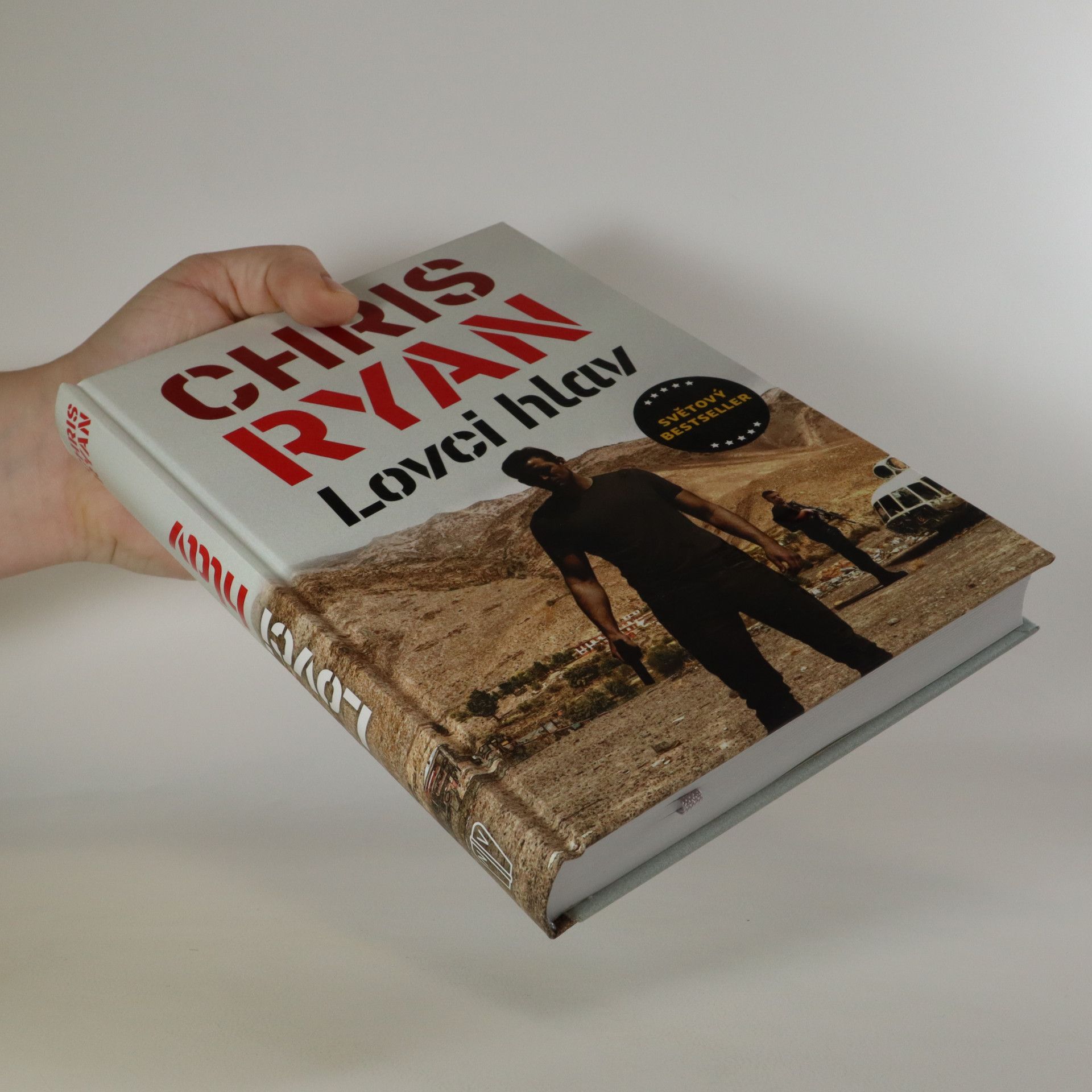 Chris Ryan Lovci hlav