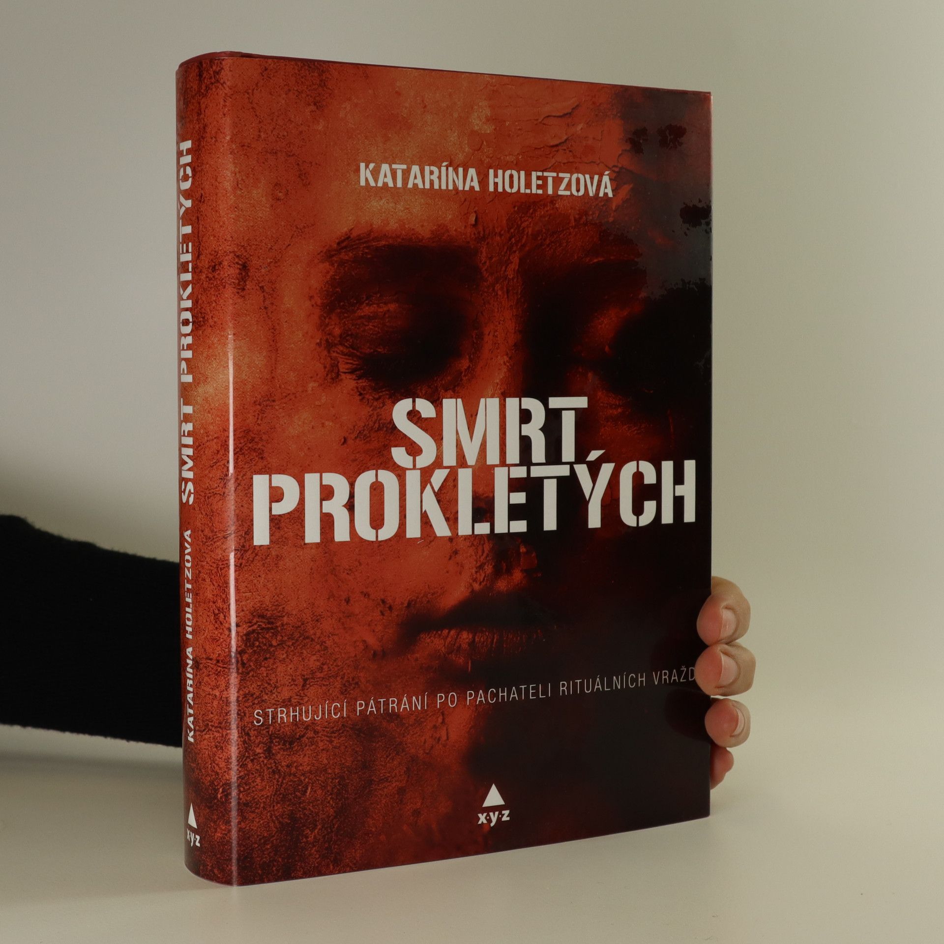 Katarína Holetzová Smrt prokletých