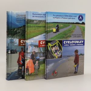 Cyklotoulky s dětmi I.-III., s dětmi, vozíkem a nočníkem.