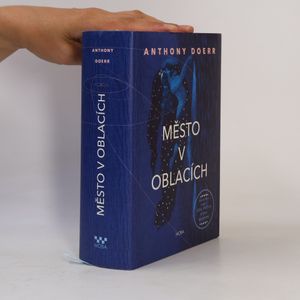 Město v oblacích