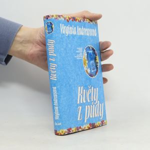 Květy z půdy