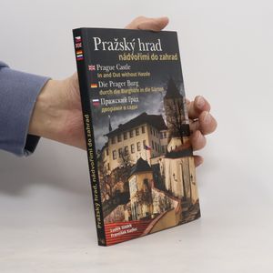 Pražský hrad. Nádvořími do zahrad