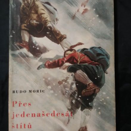 Přes jedenáct štítů (Oppl., 140 s., ob a il. Z. Filip)