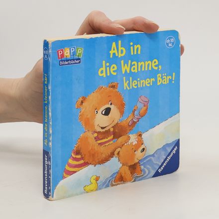 Ab in die Wanne, kleiner Bär!
