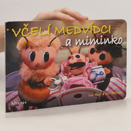 Včelí medvídci a miminko