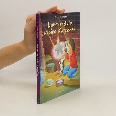 Laura und das kleine Kätzchen