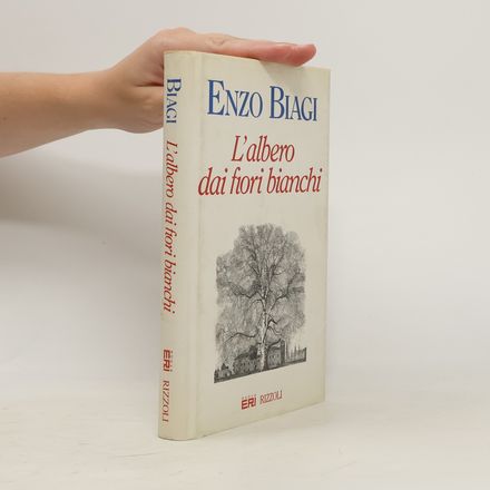 L'albero dai fiori bianchi