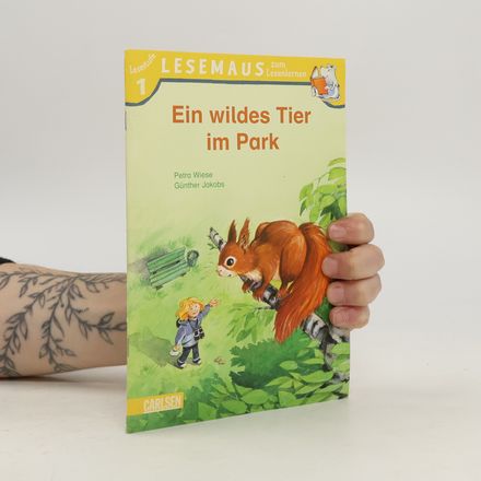 Ein wildes Tier im Park