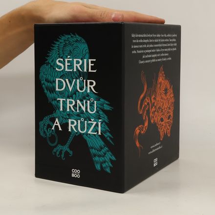 Série dvůr trnů a růží