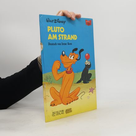 Pluto am Strand