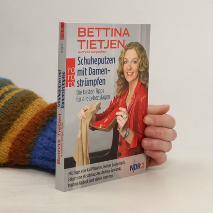 Schuheputzen mit Damenstrümpfen