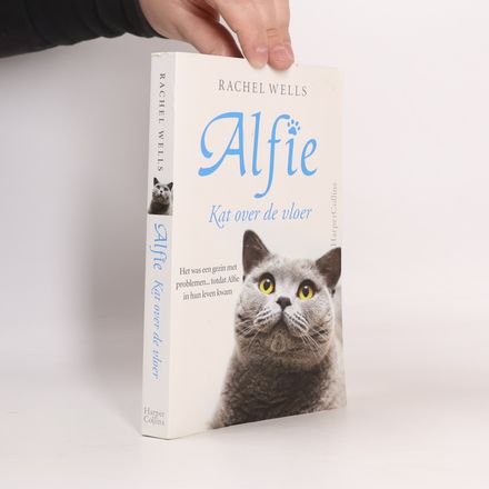 Alfie. Kat over de vloer