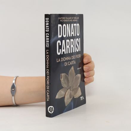 SuperTEA: La donna dei fiori di carta