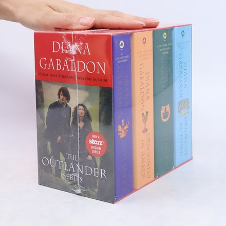Outlander 1-4 (4 svazky v boxu)