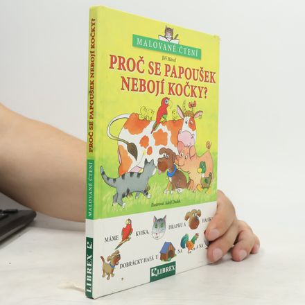 Proč se papoušek nebojí kočky?